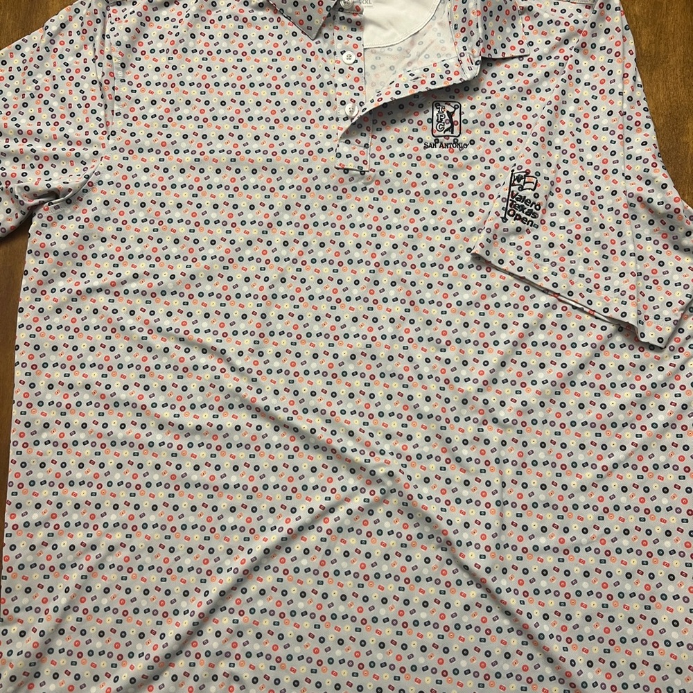 Men’s new golf shirt with tags